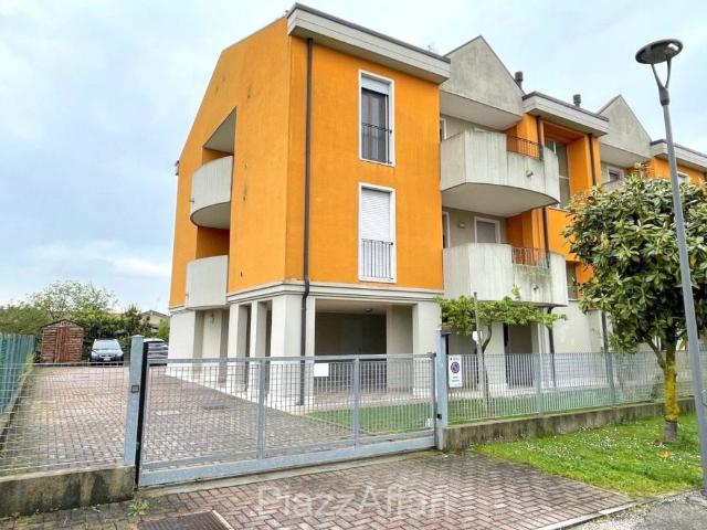Appartamento in vendita a Brugine, Veneto