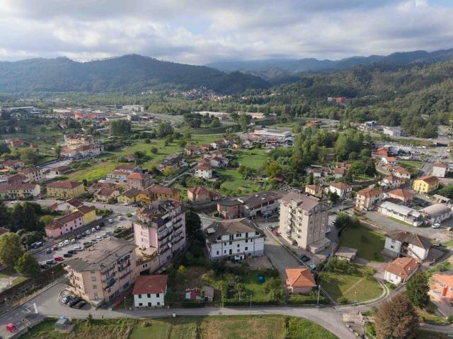 Appartamento in vendita a Brugnato, La Spezia