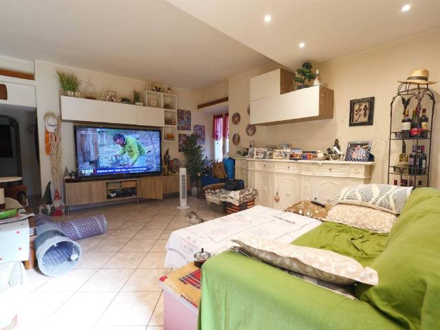Appartamento in vendita a Brugnato, Liguria