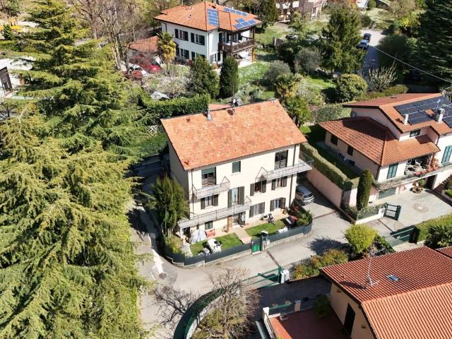 Appartamento in vendita a Brunate, Lombardia