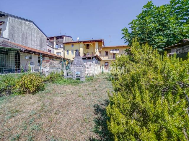 Appartamento in vendita a Brunello, Lombardia
