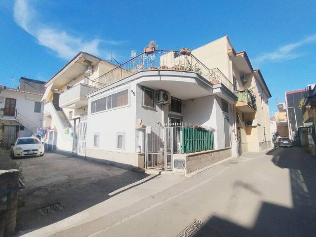 Appartamento in vendita a Brusciano, Campania