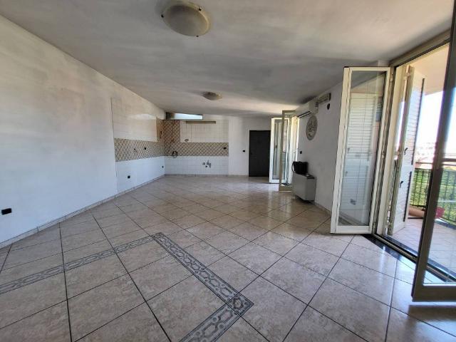 Appartamento in vendita a Brusciano, Campania