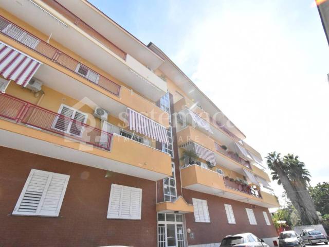 Appartamento in vendita a Brusciano, Napoli