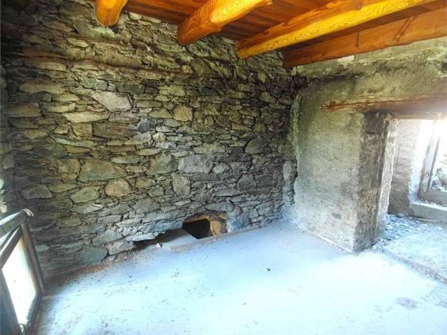Appartamento in vendita a Brusson, Aosta