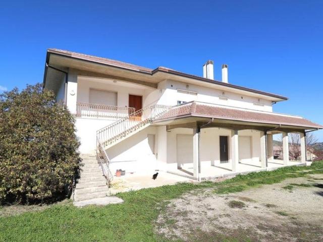 Appartamento in vendita a Bucchianico, Abruzzo