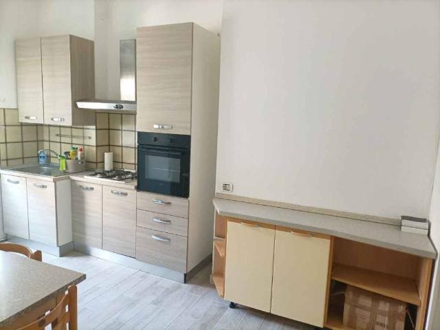 Appartamento in vendita a Buccinasco, Milano