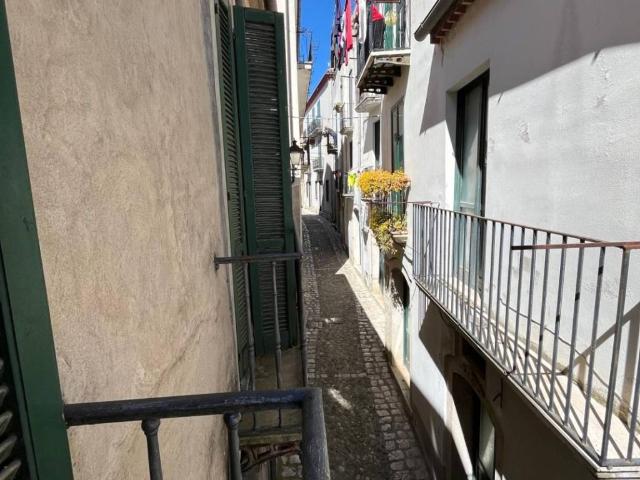 Appartamento in vendita a Buccino, Campania
