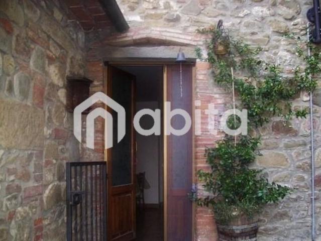 Appartamento in vendita a Bucine, Toscana