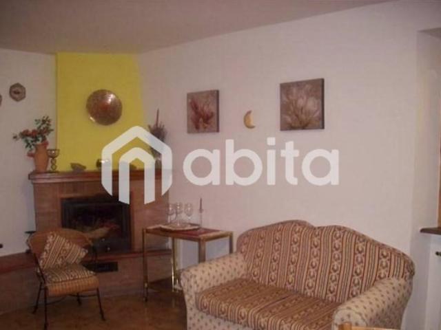 Appartamento in vendita a Bucine, Toscana