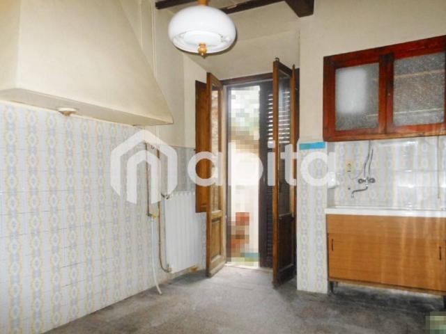 Appartamento in vendita a Bucine, Toscana