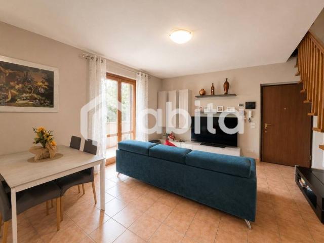 Appartamento in vendita a Bucine, Toscana