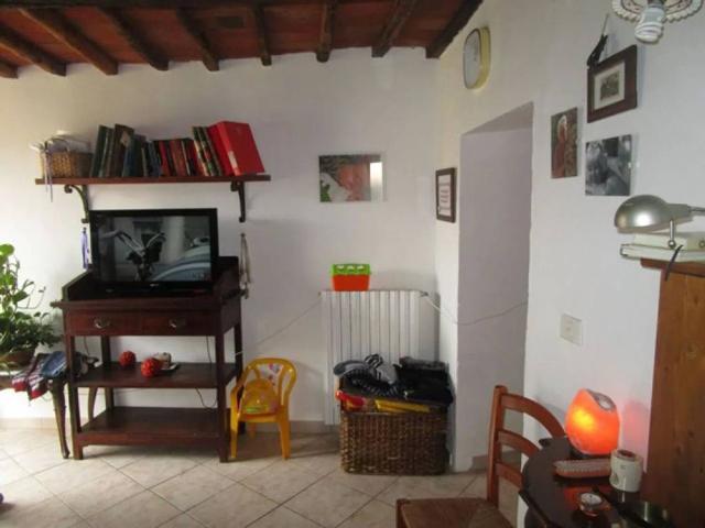Appartamento in vendita a Bucine, Toscana
