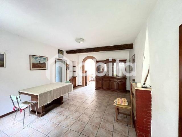Appartamento in vendita a Bucine, Toscana