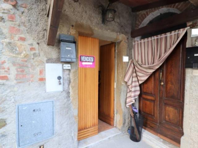 Appartamento in vendita a Bucine, Toscana