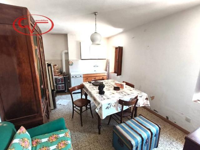 Appartamento in vendita a Bucine, Toscana