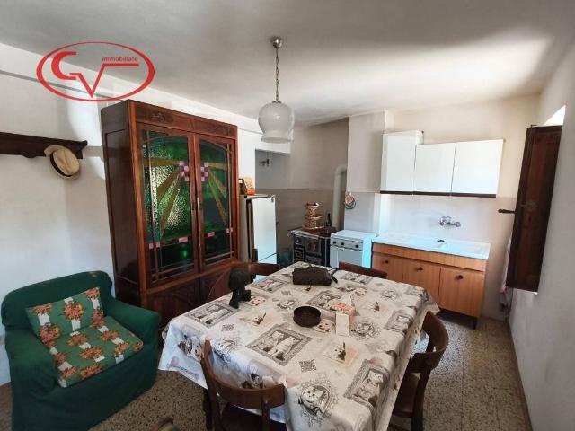 Appartamento in vendita a Bucine, Toscana