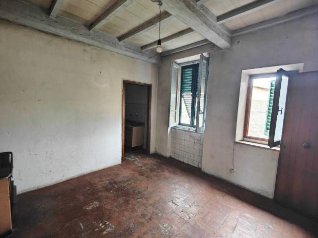 Appartamento in vendita a Bucine, Toscana