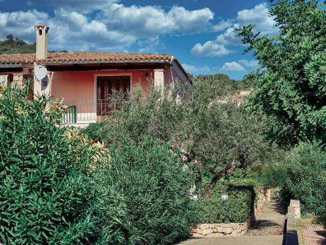 Appartamento in vendita a Agrustos