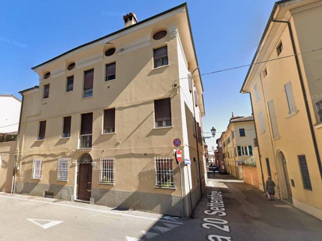 Appartamento in vendita a Budrio, Reggio Emilia