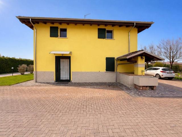 Appartamento in vendita a Budrio, Reggio Emilia