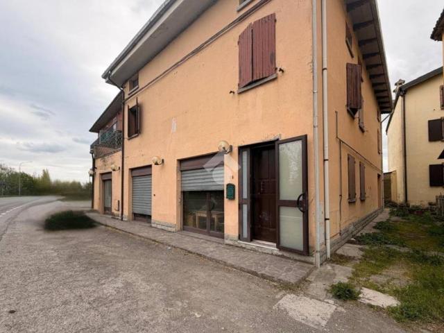 Palazzo in vendita a Unione Terre di Pianura, Minerbio