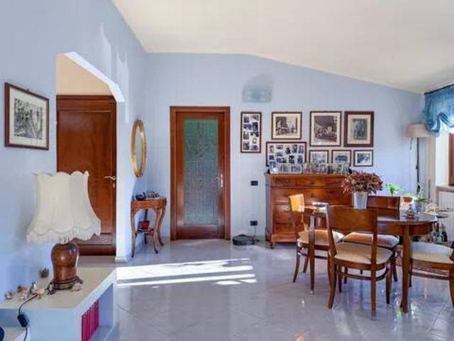 Appartamento in vendita a Bugnara, L'Aquila