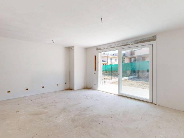 Appartamento in vendita a Buguggiate, Varese