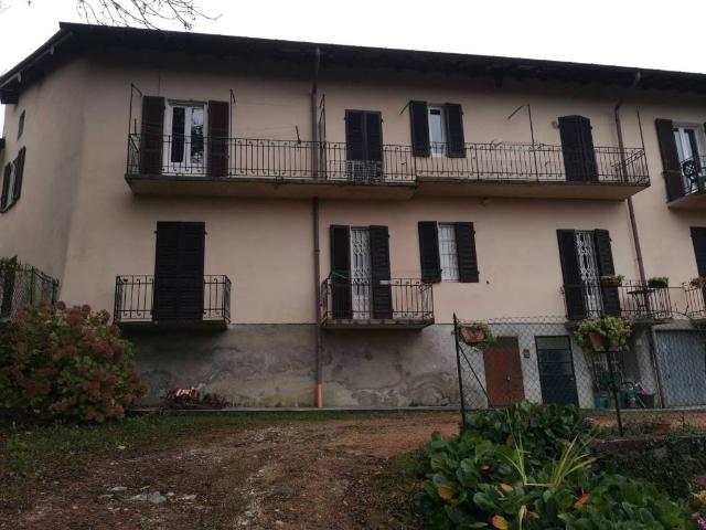 Appartamento in vendita a Buguggiate, Varese