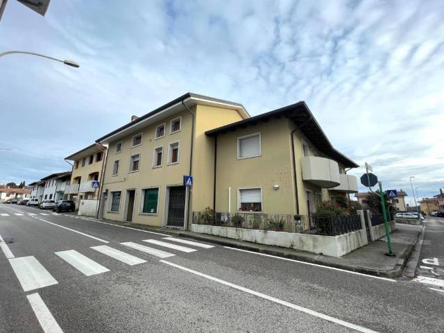 Appartamento in vendita a Buja, Friuli-Venezia Giulia