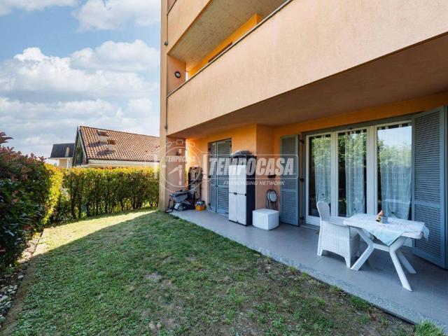 Appartamento in vendita a Bulciago, Lombardia