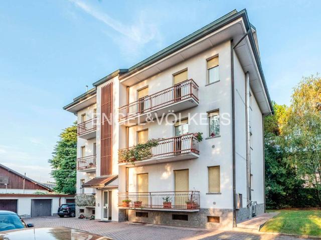 Appartamento in vendita a Bulciago, Lombardia