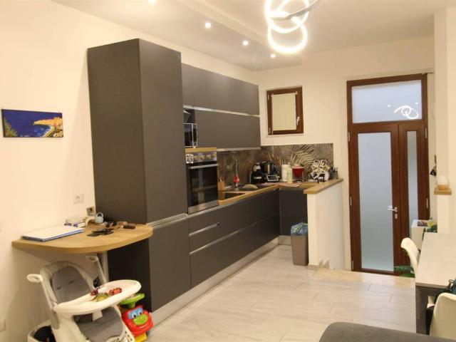 Appartamento in vendita a Quartiere Grattacielo, Buonconvento