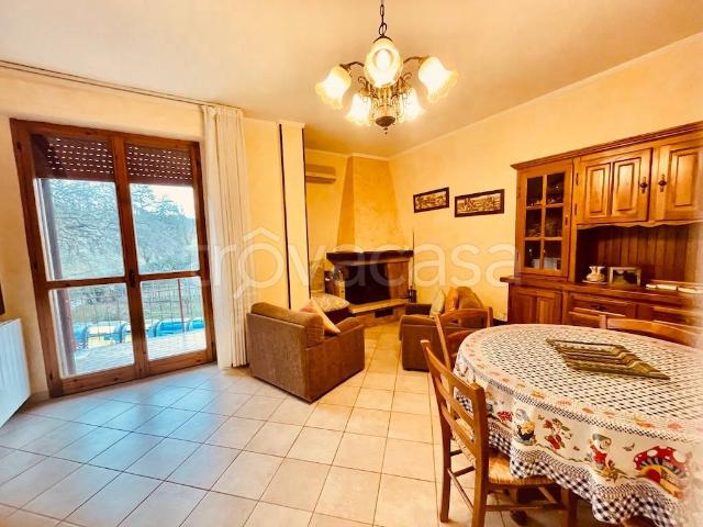 Appartamento in vendita a Buonconvento, Toscana