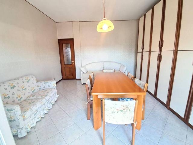 Appartamento in vendita a Burago di Molgora, Monza e della Brianza