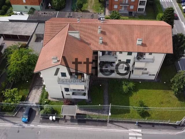 Appartamento in vendita a Burago Di Molgora, Lombardia