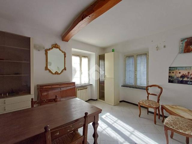 Appartamento in vendita a Busalla, Liguria