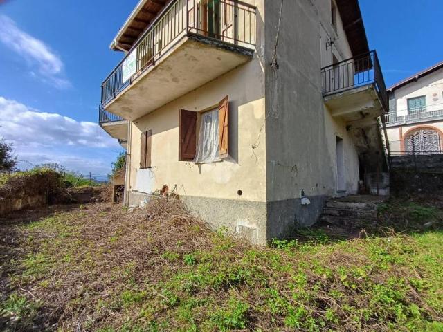 Appartamento in vendita a Bastia, Busalla