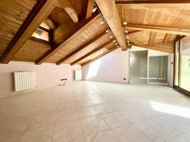 Appartamento in vendita a Madonna del Campanile, Piemonte