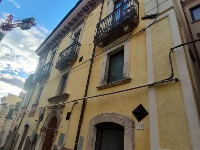 Appartamento in vendita a Bussi Sul Tirino, Abruzzo