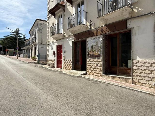 Appartamento in vendita a Bussi Sul Tirino, Abruzzo