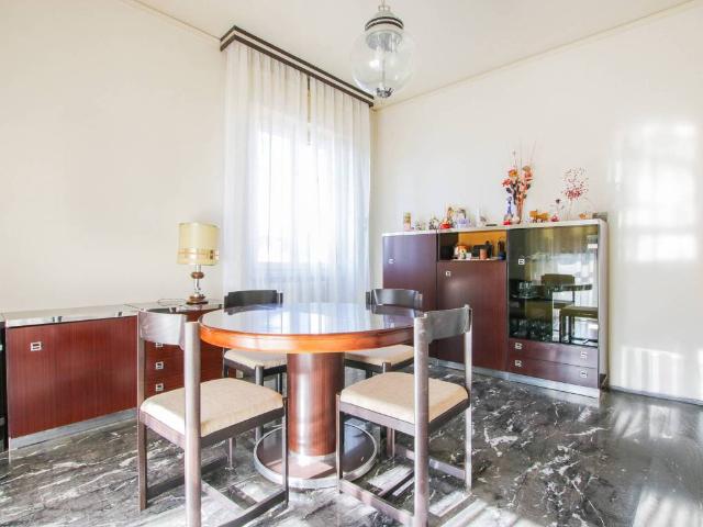 Appartamento in vendita a Bussolengo, Veneto
