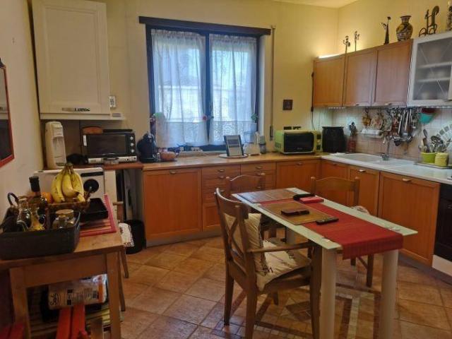 Appartamento in vendita a Bussolengo, Veneto