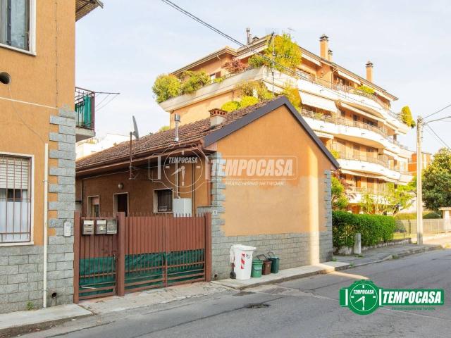 Appartamento in vendita a Busto Arsizio, Lombardia