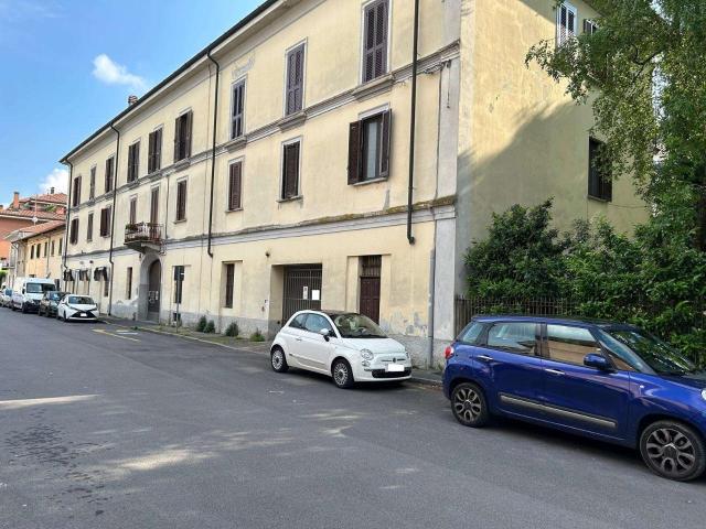 Appartamento in vendita a Busto Arsizio, Lombardia