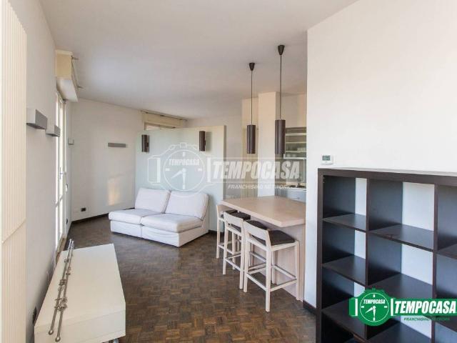Appartamento in vendita a Busto Arsizio, Lombardia