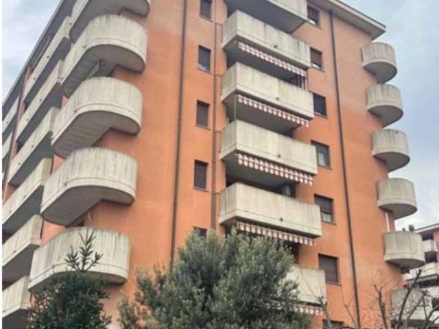 Appartamento in vendita a Beata Giuliana, Busto Arsizio
