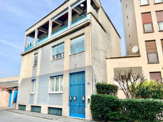 Appartamento in vendita a Busto Arsizio, Lombardia