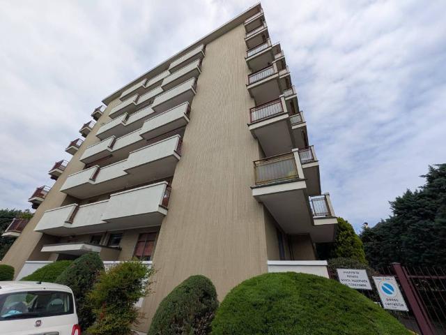 Appartamento in vendita a Busto Arsizio, Lombardia