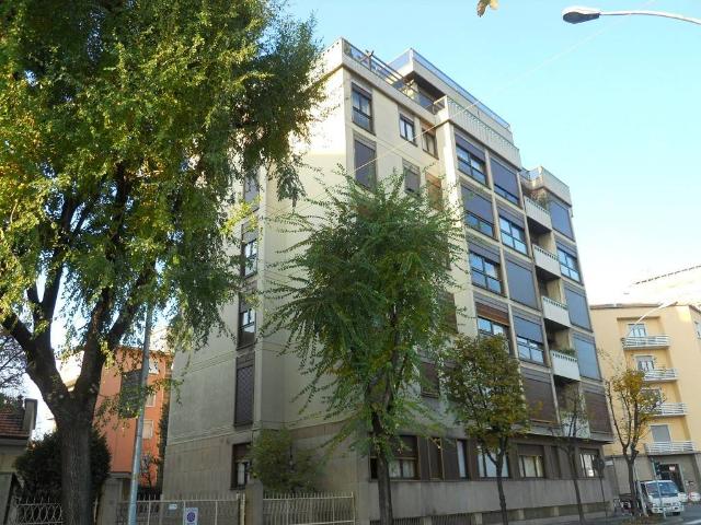 Appartamento in vendita a Busto Arsizio, Lombardia